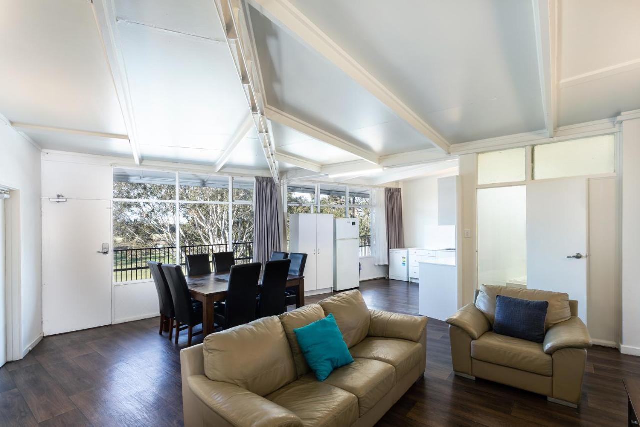 Rivers Apartments Motel Sale Gippsland Eksteriør billede