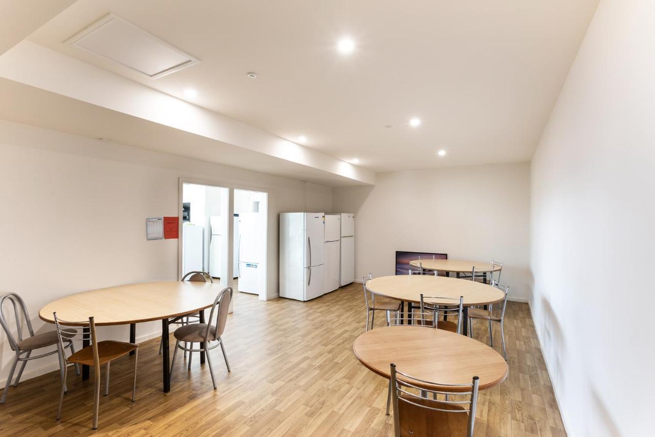 Rivers Apartments Motel Sale Gippsland Eksteriør billede
